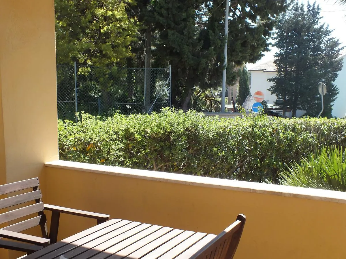 Daire Appartamento Fornaci Marina di Campo İtalya